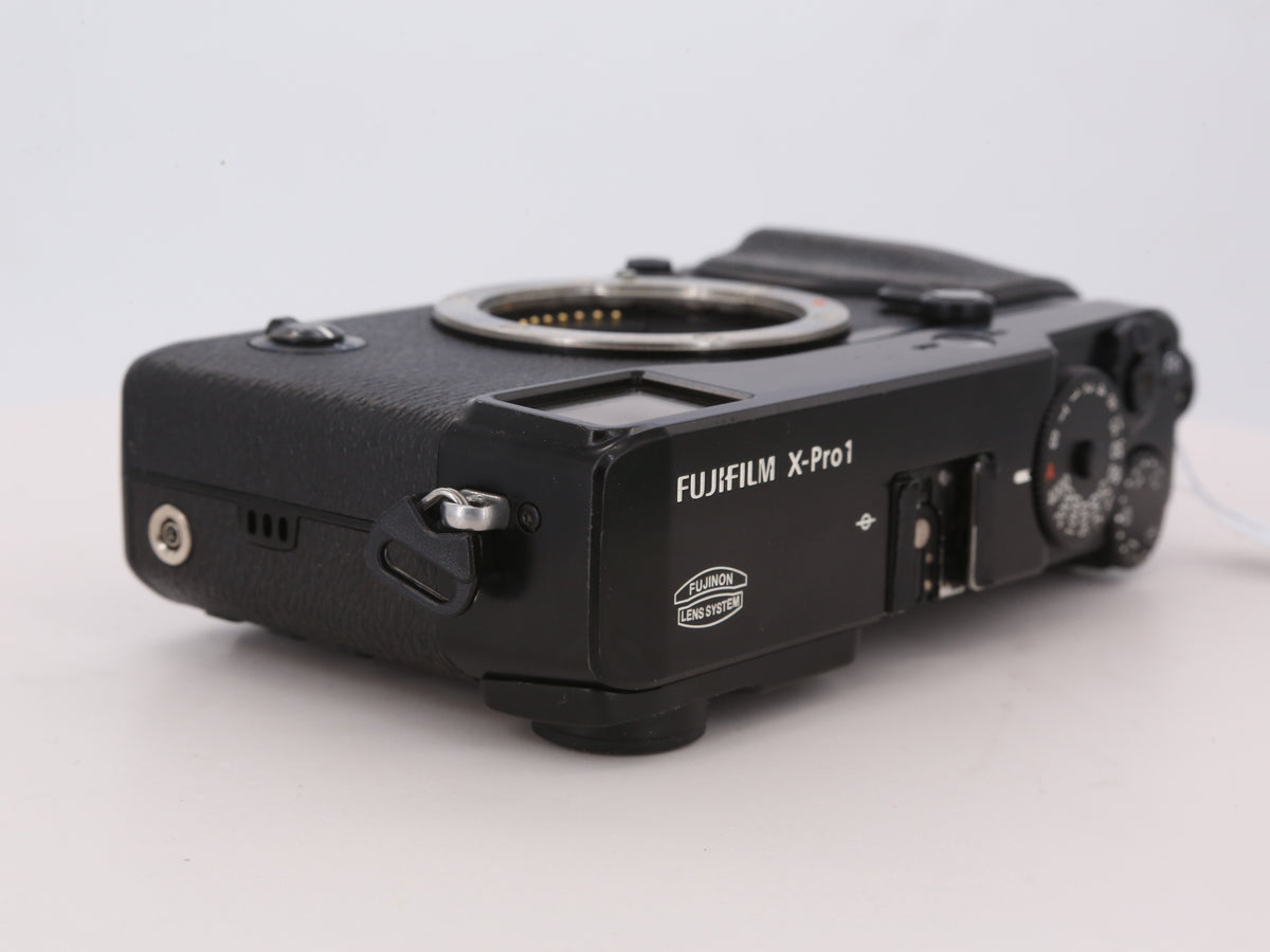 [Good, Shipping from US] Fujifilm X-Pro1 Camera