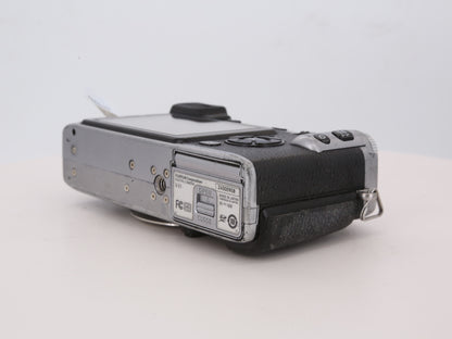 [Good, Shipping from US] Fujifilm X-E1 Camera