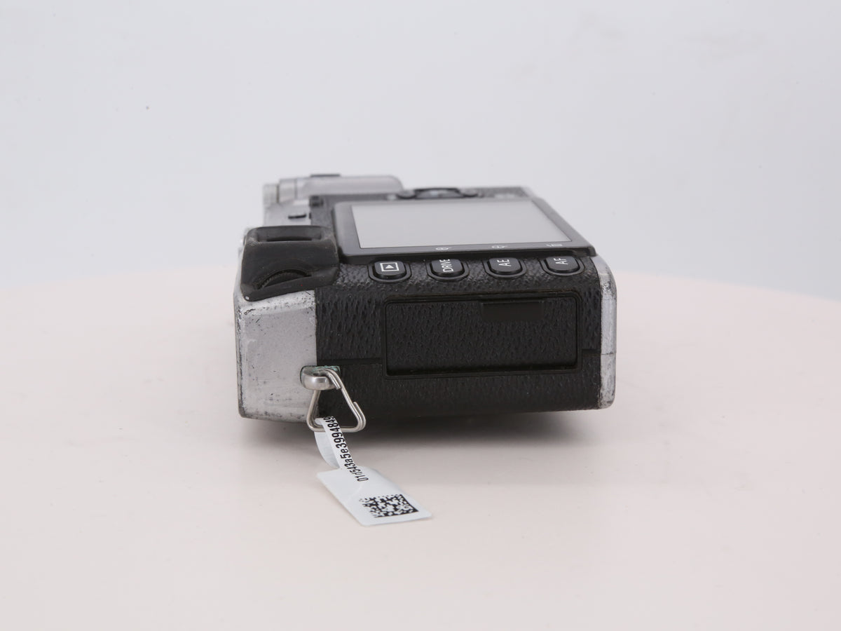 [Good, Shipping from US] Fujifilm X-E1 Camera