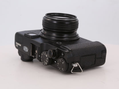 [Good, Shipping from US] Fujifilm X10 Camera