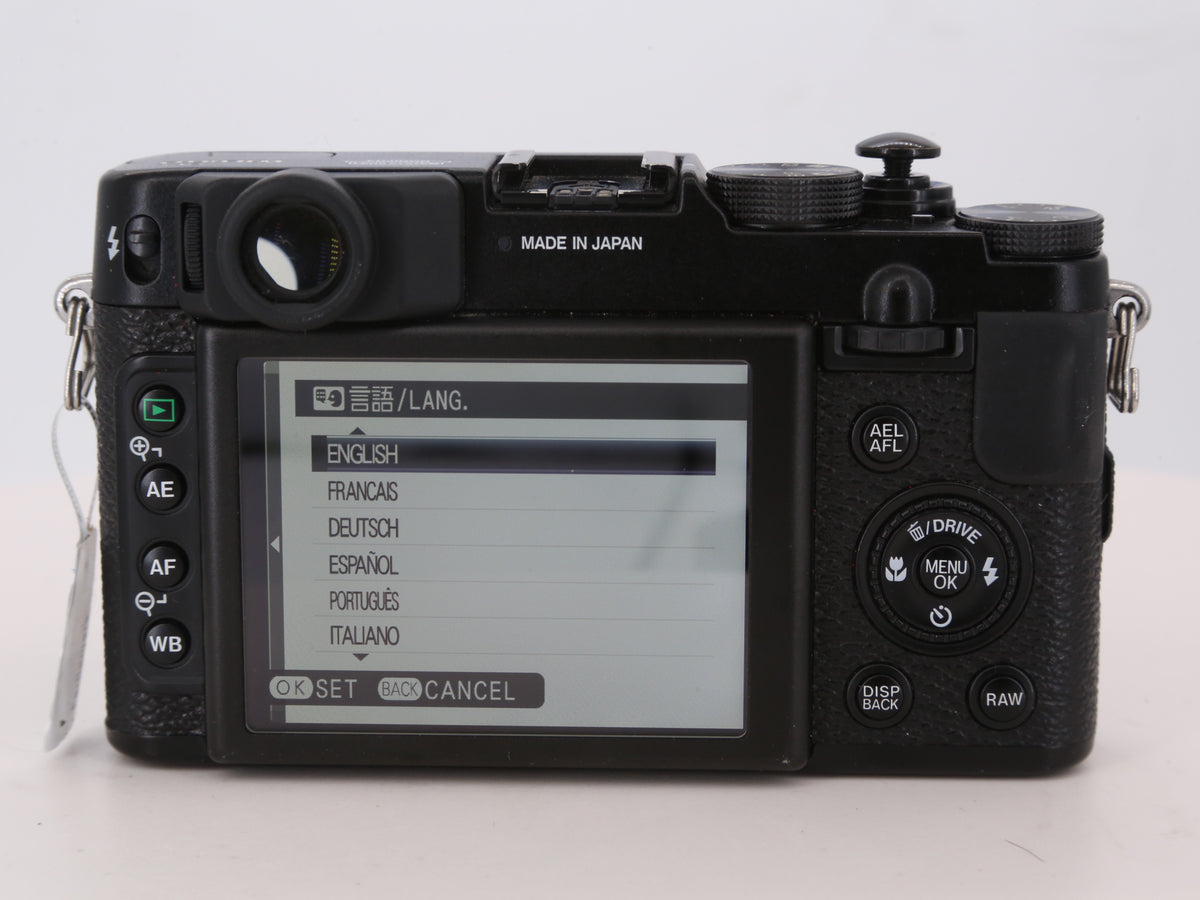 [Good, Shipping from US] Fujifilm X10 Camera