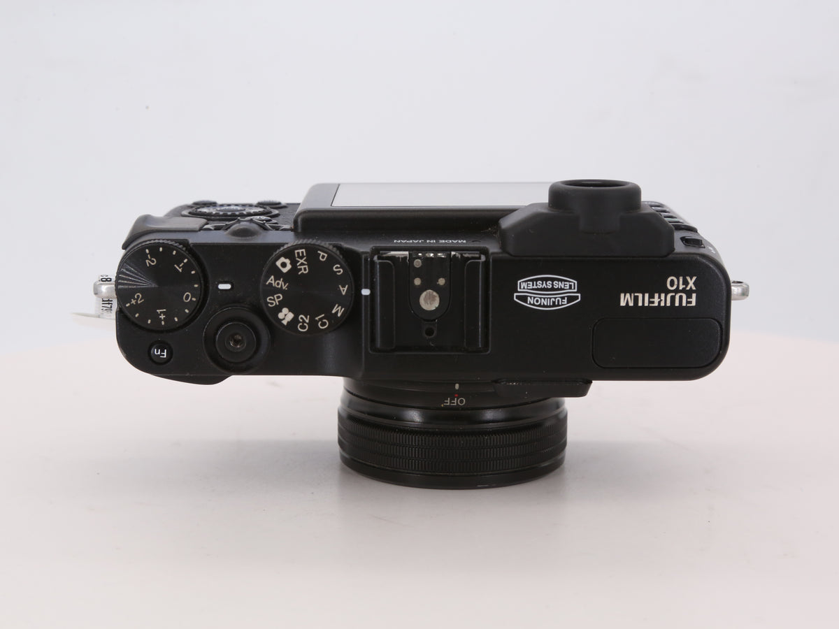 [Good, Shipping from US] Fujifilm X10 Camera