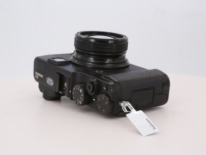 [Good, Shipping from US] Fujifilm X10 Camera