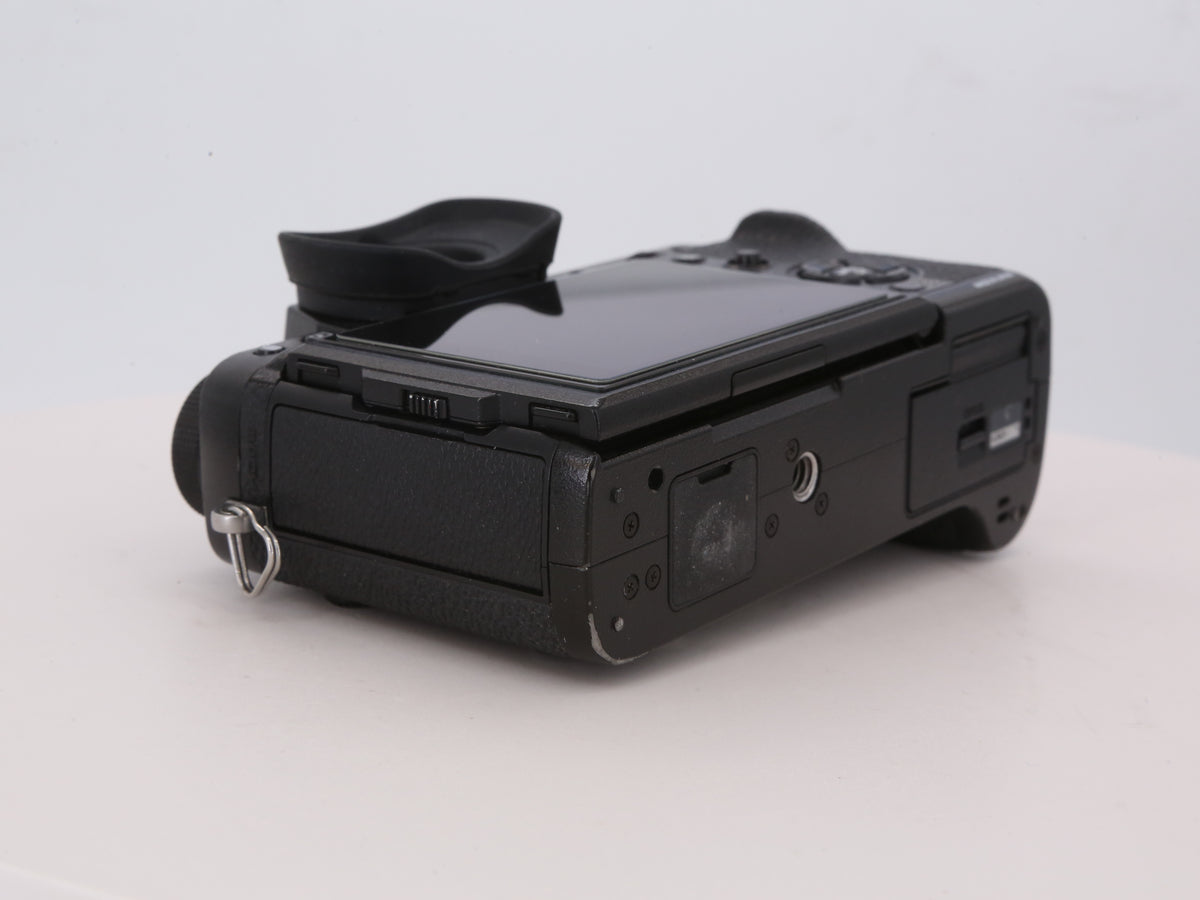 [Good, Shipping from US] Fujifilm X-T2 Camera