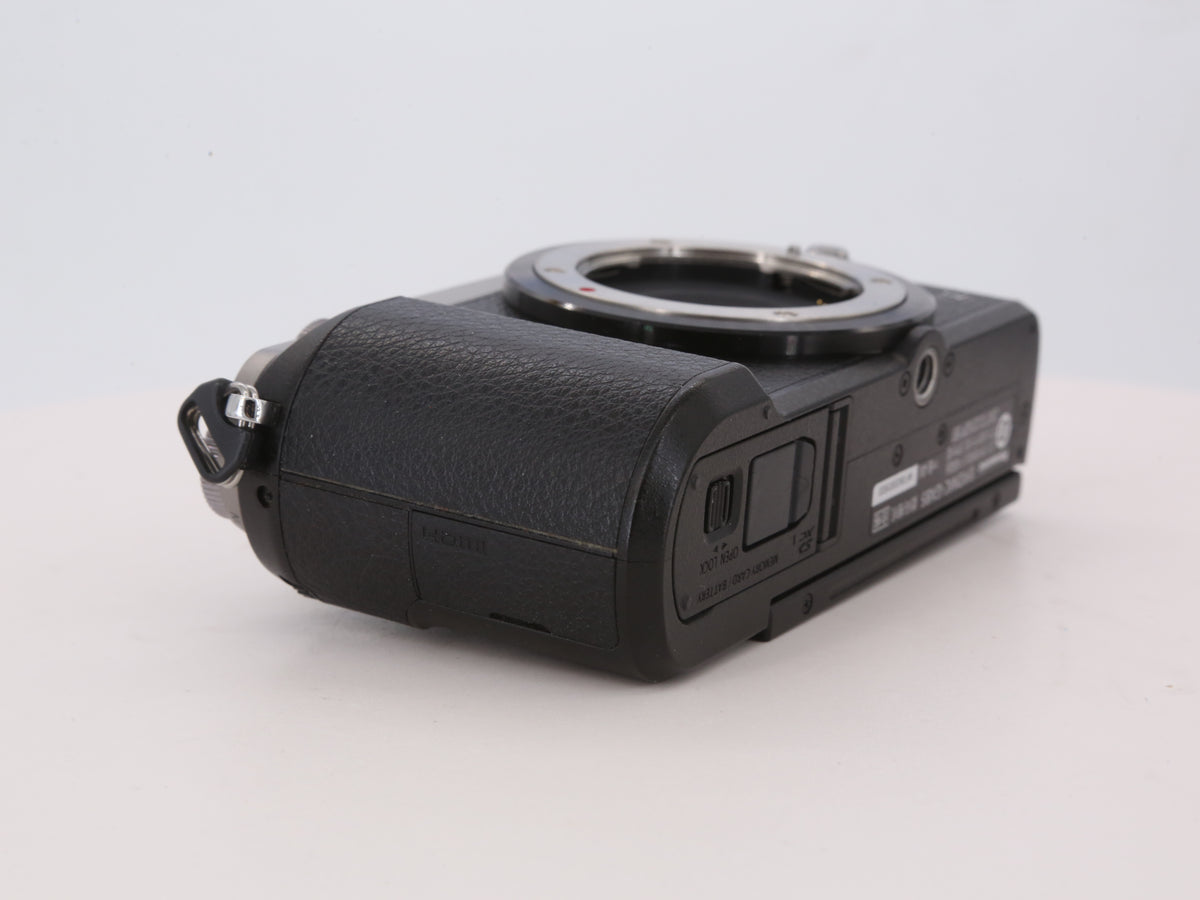 [Good, Shipping from US] Panasonic Lumix GX85 Camera