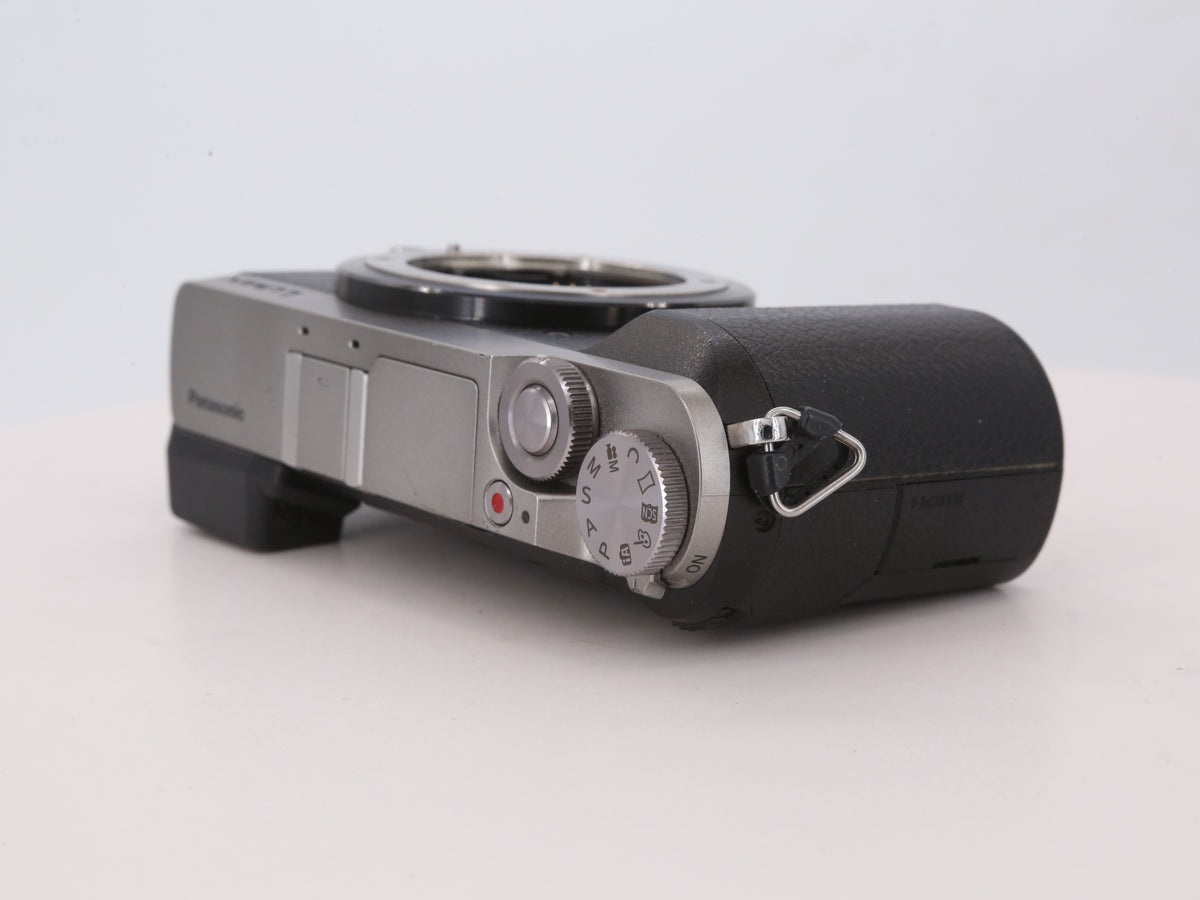 [Good, Shipping from US] Panasonic Lumix GX85 Camera