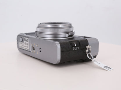 [Good, Shipping from US] Fujifilm X100 Camera