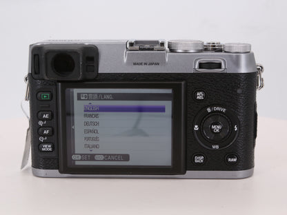 [Good, Shipping from US] Fujifilm X100 Camera
