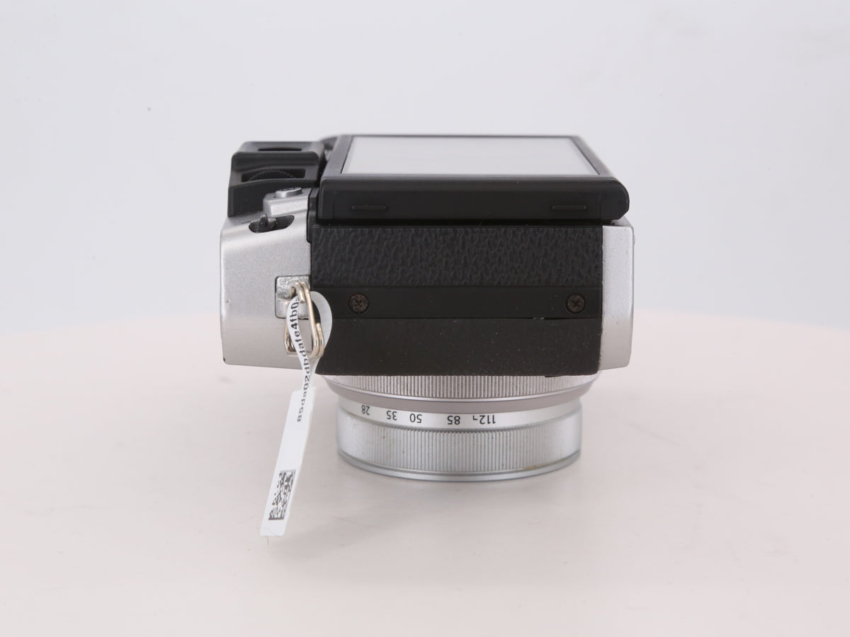 [Good, Shipping from US] Fujifilm X30 Camera