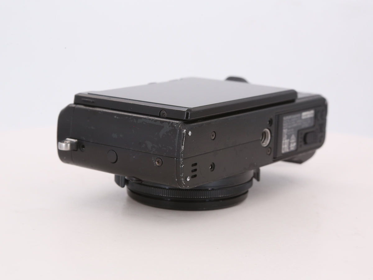 [Good, Shipping from US] Fujifilm X70 Camera