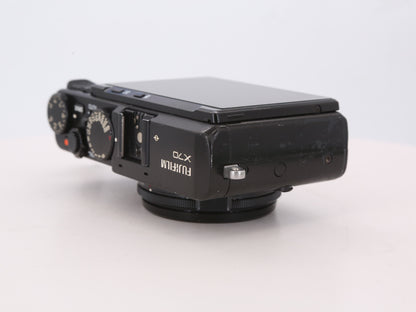 [Good, Shipping from US] Fujifilm X70 Camera