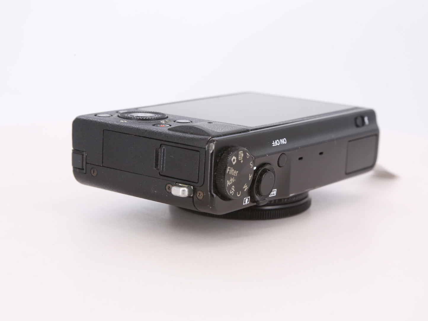 [Good, Fast Shipping] Fujifilm XQ1 Camera