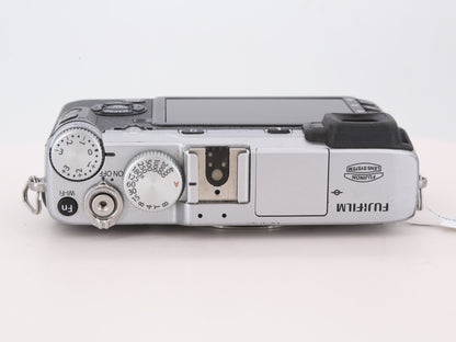 [Good, Shipping from US] Fujifilm X-E2 Camera