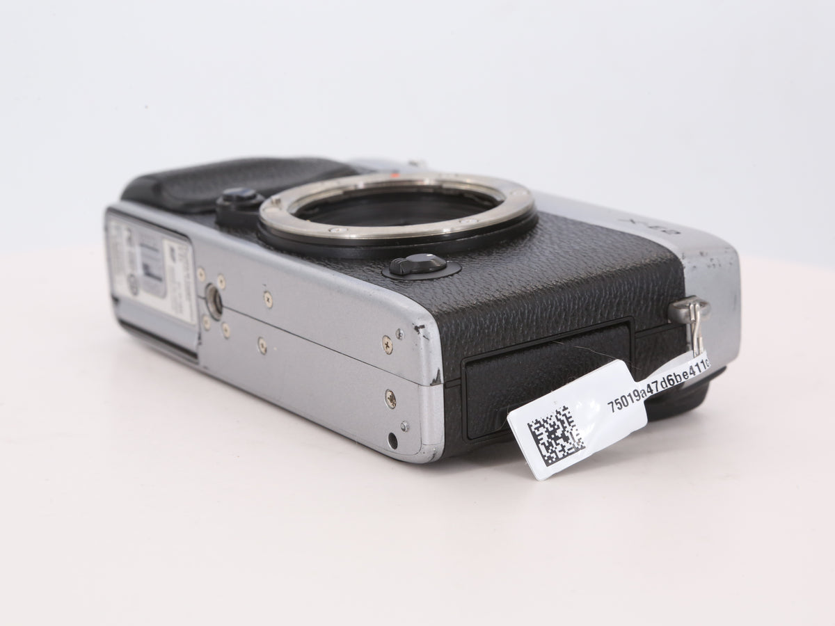 [Good, Shipping from US] Fujifilm X-E2 Camera