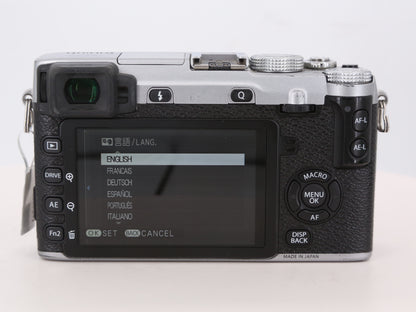 [Good, Shipping from US] Fujifilm X-E2 Camera