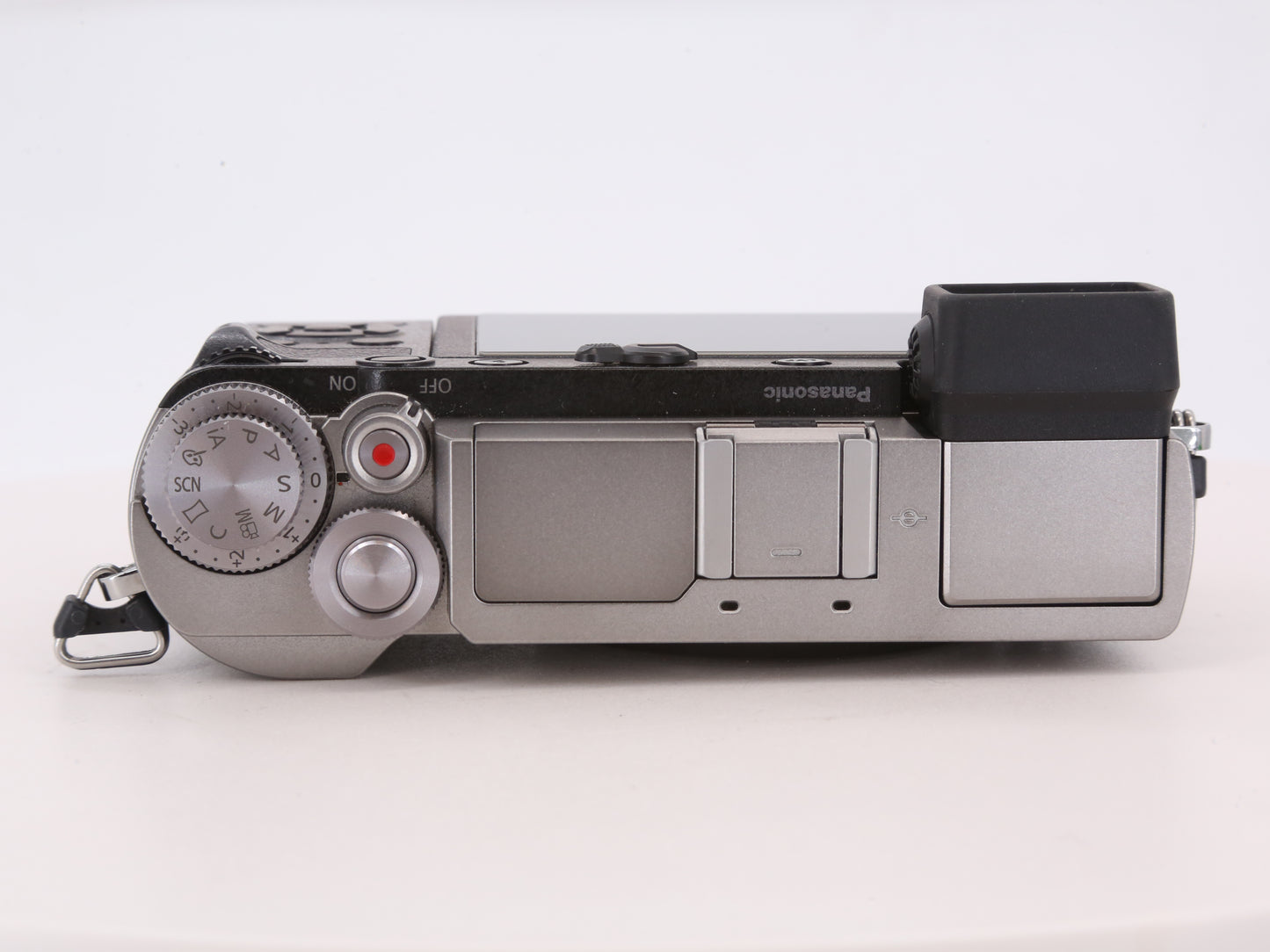 [Good, Fast Shipping] Panasonic Lumix GX9 Camera