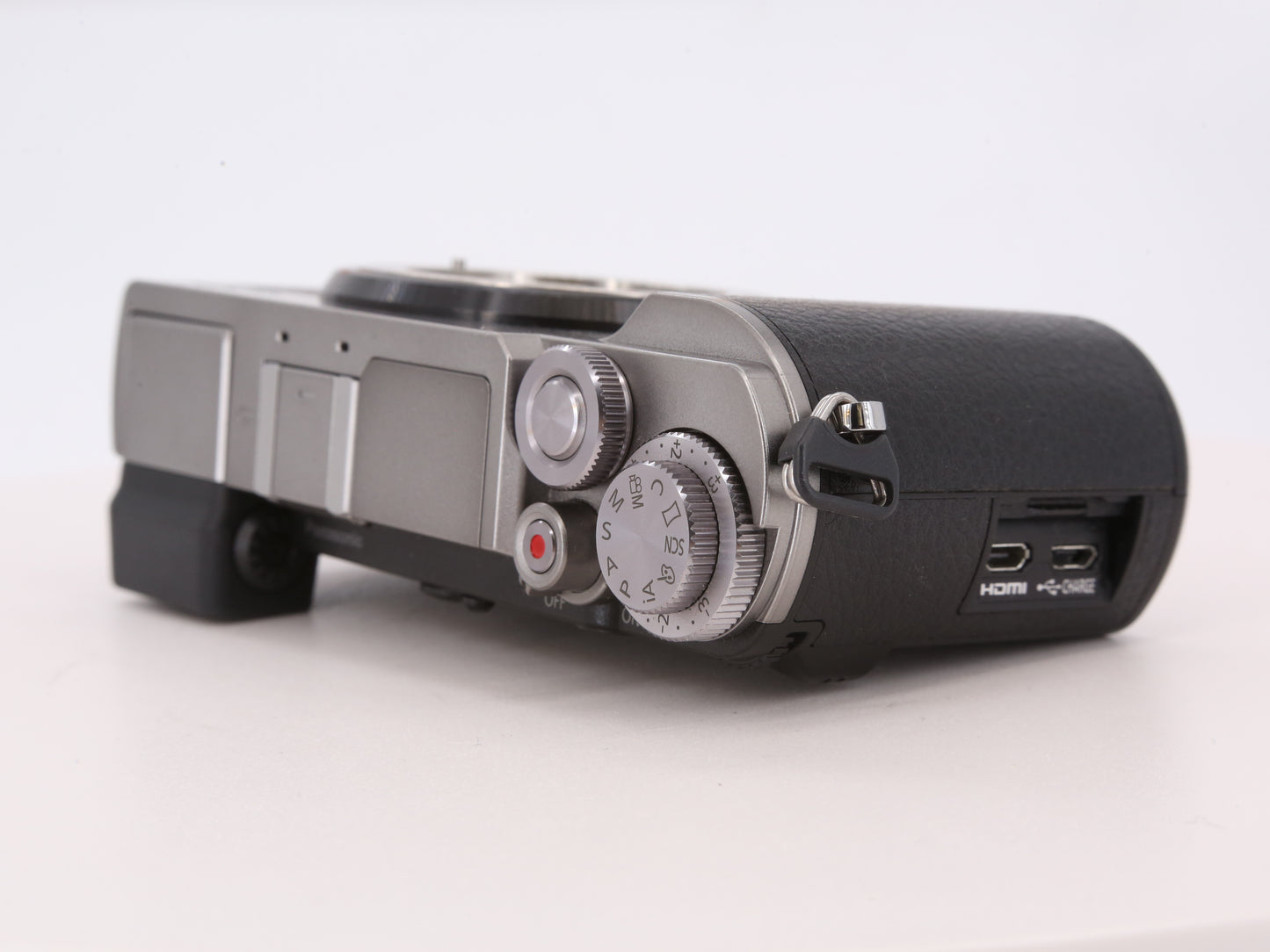 [Good, Fast Shipping] Panasonic Lumix GX9 Camera