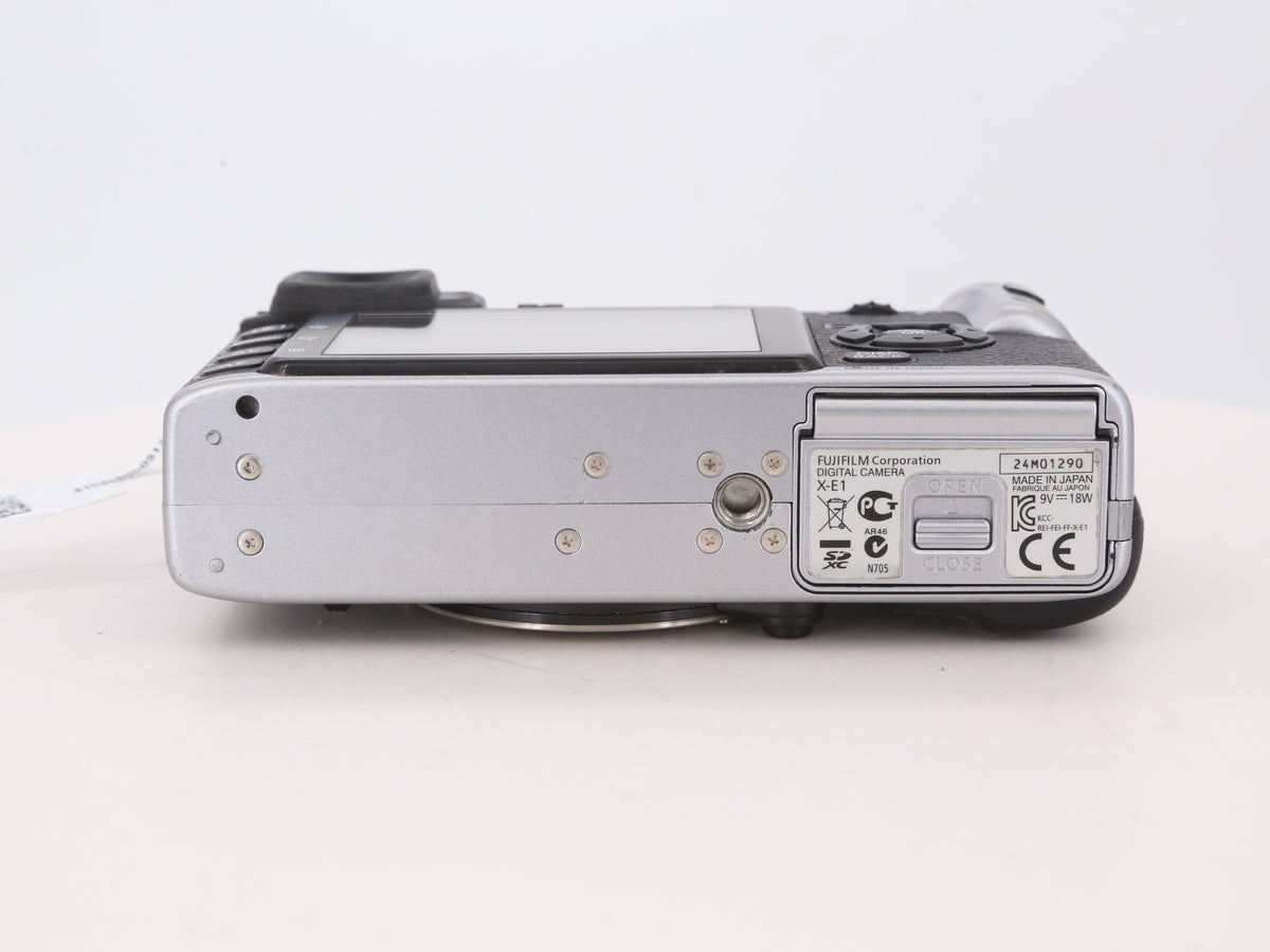 [Good, Shipping from US] Fujifilm X-E1 Camera