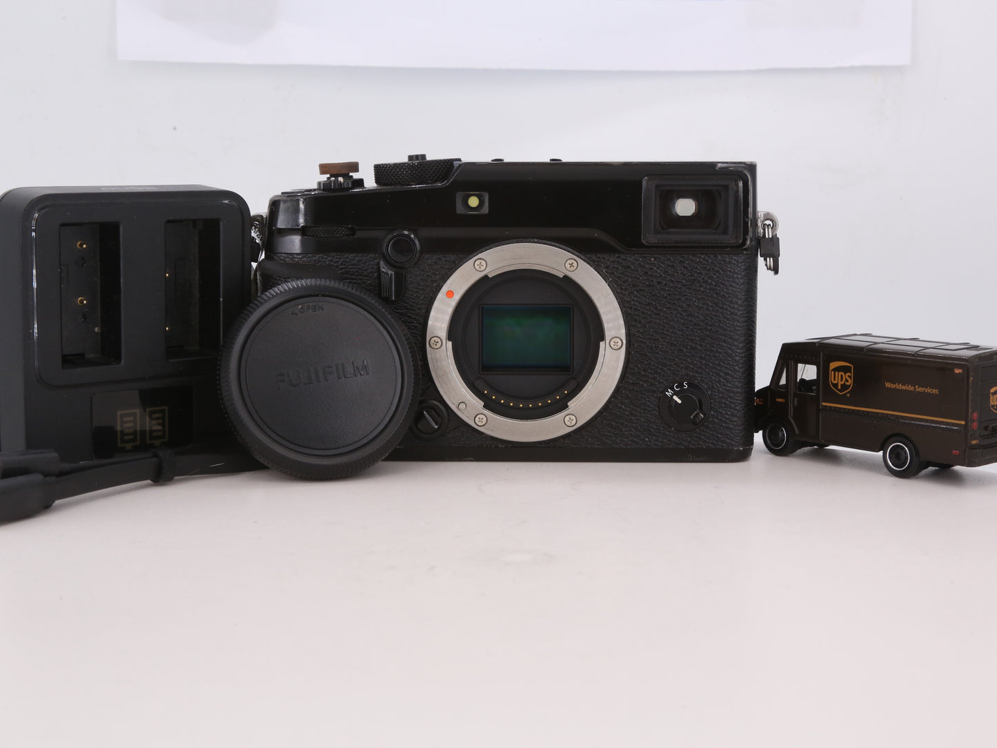 [Good, Fast Shipping] Fujifilm X-Pro2 Camera