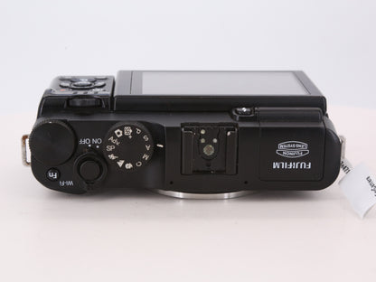 [Good, Shipping from US] Fujifilm X-M1 Camera