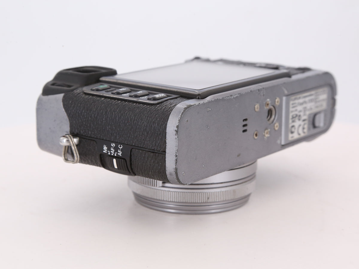 [Good, Shipping from US] Fujifilm X100 Camera