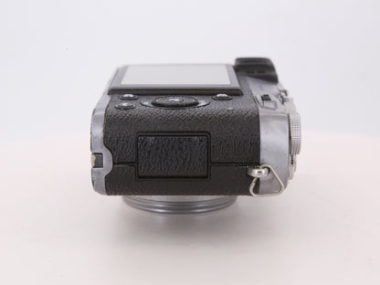 [Good, Shipping from US] Fujifilm X100 Camera