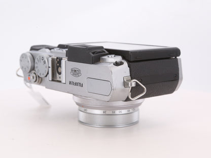 [Good, Fast Shipping] Fujifilm X30 Camera