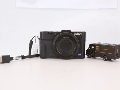[Good, Fast Shipping] Sony DSC-RX100 II M2 Camera