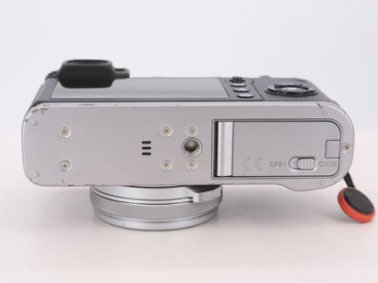 [Good, Shipping from US] Fujifilm X100F Camera
