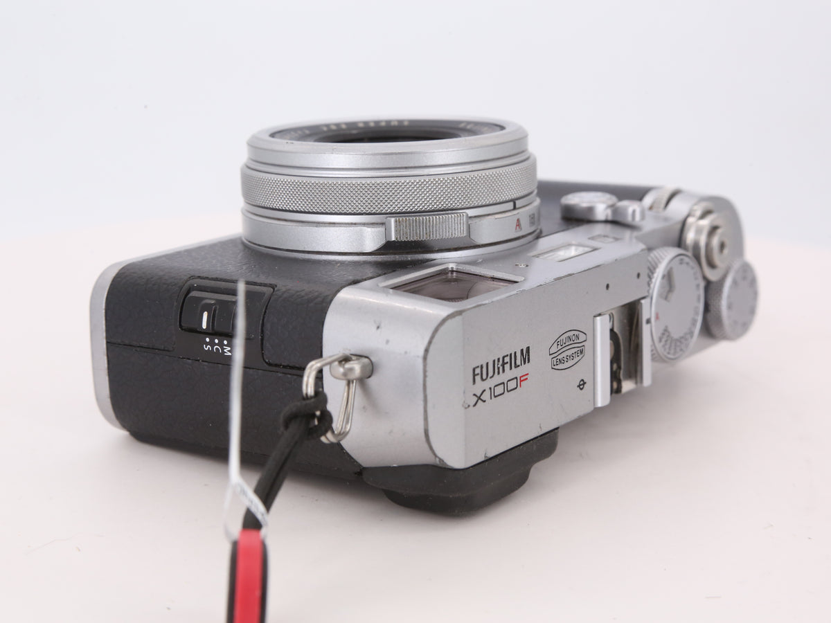 [Good, Shipping from US] Fujifilm X100F Camera