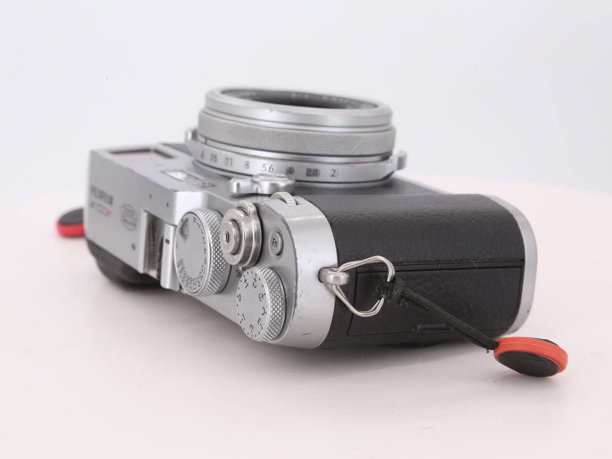 [Good, Shipping from US] Fujifilm X100F Camera