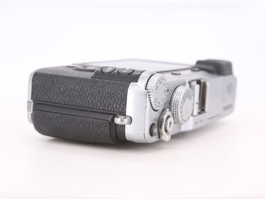[Good, Fast Shipping] Fujifilm X-E2 Camera