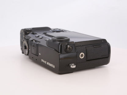 [Good, Fast Shipping] Fujifilm X-Pro2 Camera