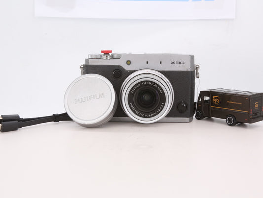 [Good, Fast Shipping] Fujifilm X30 Camera