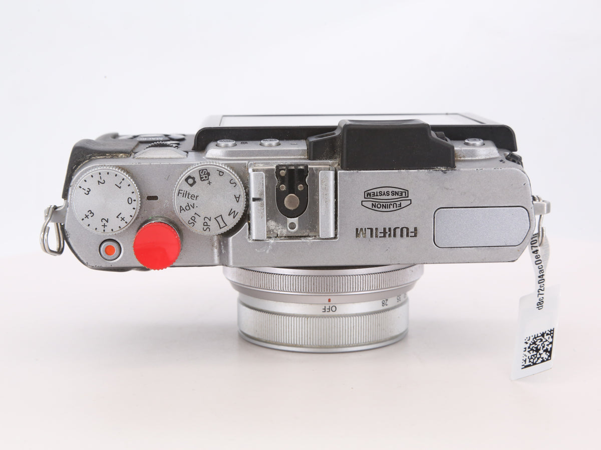 [Good, Shipping from US] Fujifilm X30 Camera