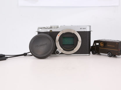 [Good, Fast Shipping] Fujifilm X-M1 Camera