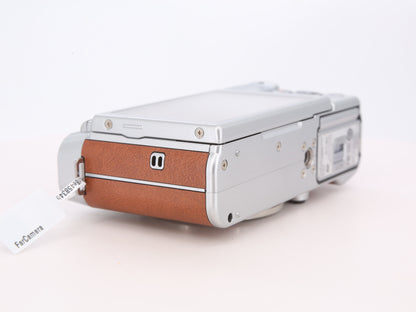 [Good, Fast Shipping] Fujifilm X-M1 Camera