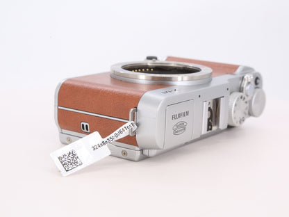 [Good, Fast Shipping] Fujifilm X-M1 Camera