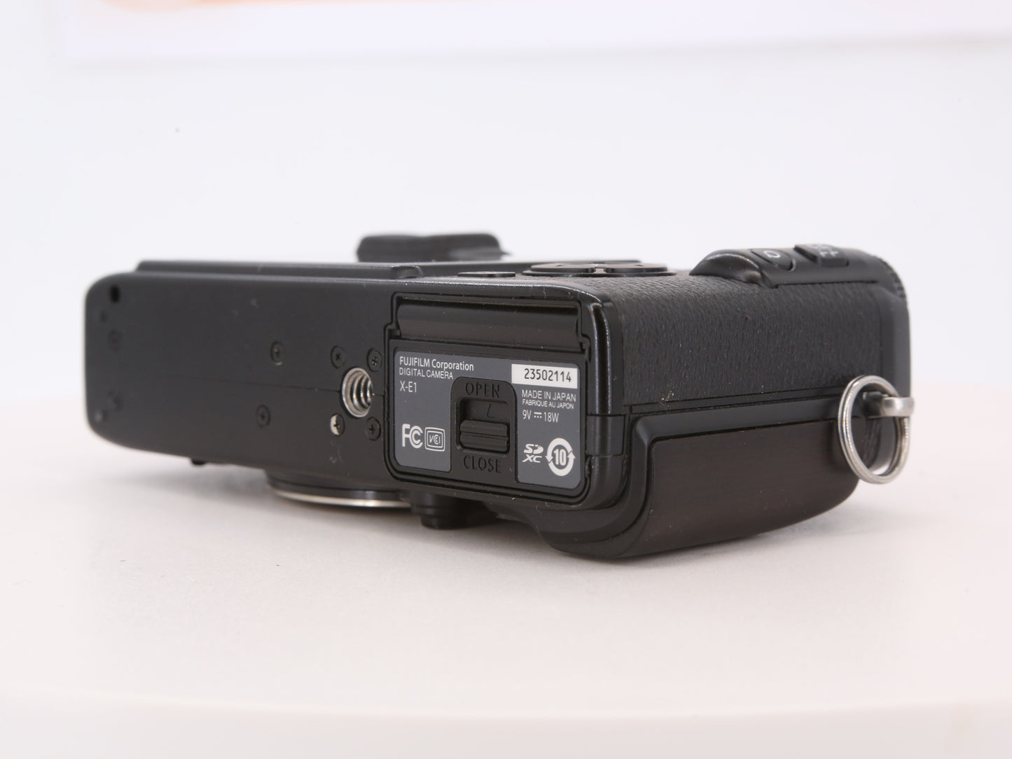 [Good, Fast Shipping] Fujifilm X-E1 Camera