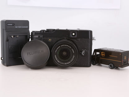 [Good, Fast Shipping] Fujifilm X10 Camera