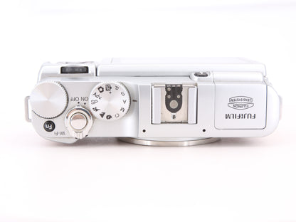 [Good, Fast Shipping] Fujifilm X-M1 Camera