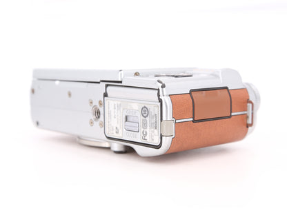 [Good, Fast Shipping] Fujifilm X-M1 Camera