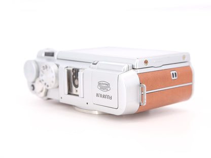 [Good, Fast Shipping] Fujifilm X-M1 Camera