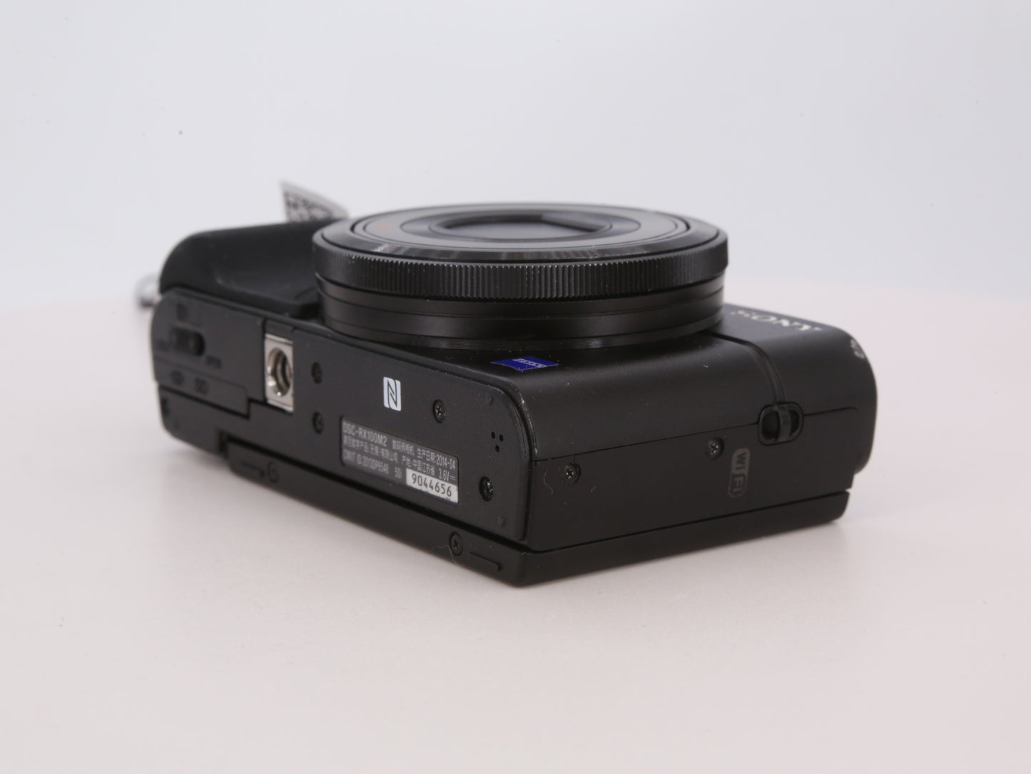 [Good, Fast Shipping] Sony DSC-RX100 II M2 Camera