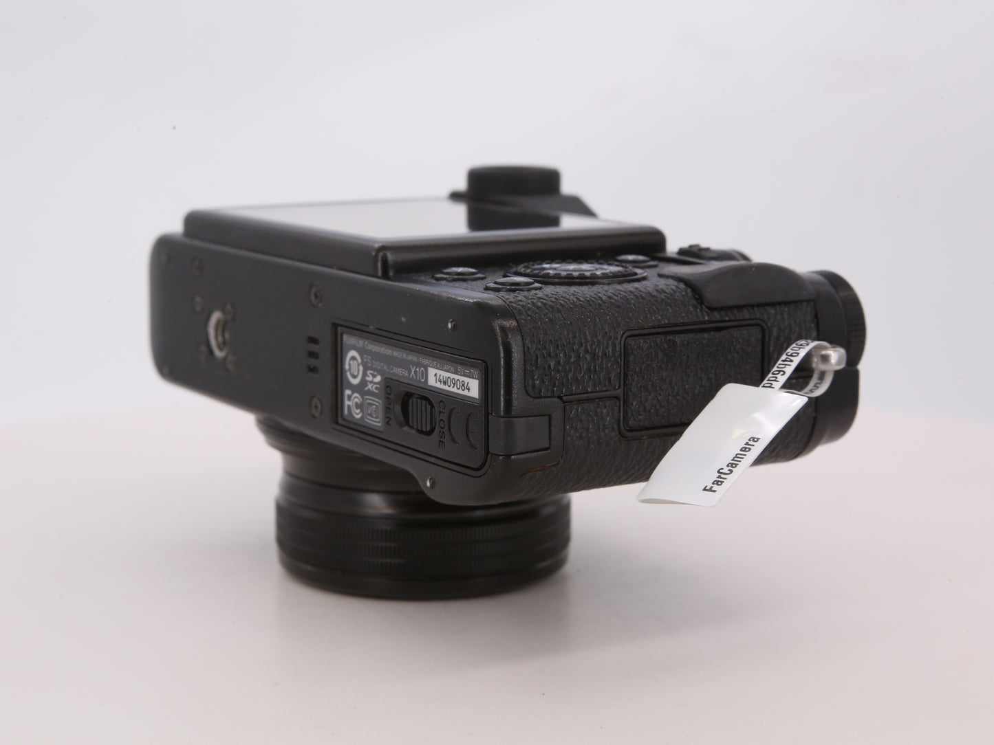 [Good, Fast Shipping] Fujifilm X10 Camera