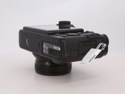 [Good, Fast Shipping] Fujifilm X10 Camera