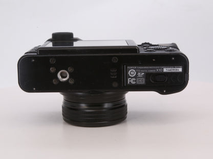 [Good, Fast Shipping] Fujifilm X10 Camera