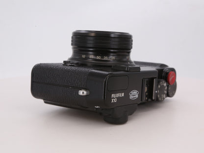 [Good, Fast Shipping] Fujifilm X10 Camera