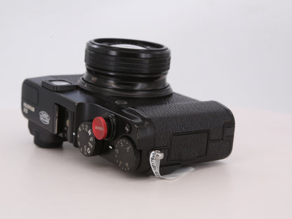 [Good, Fast Shipping] Fujifilm X10 Camera