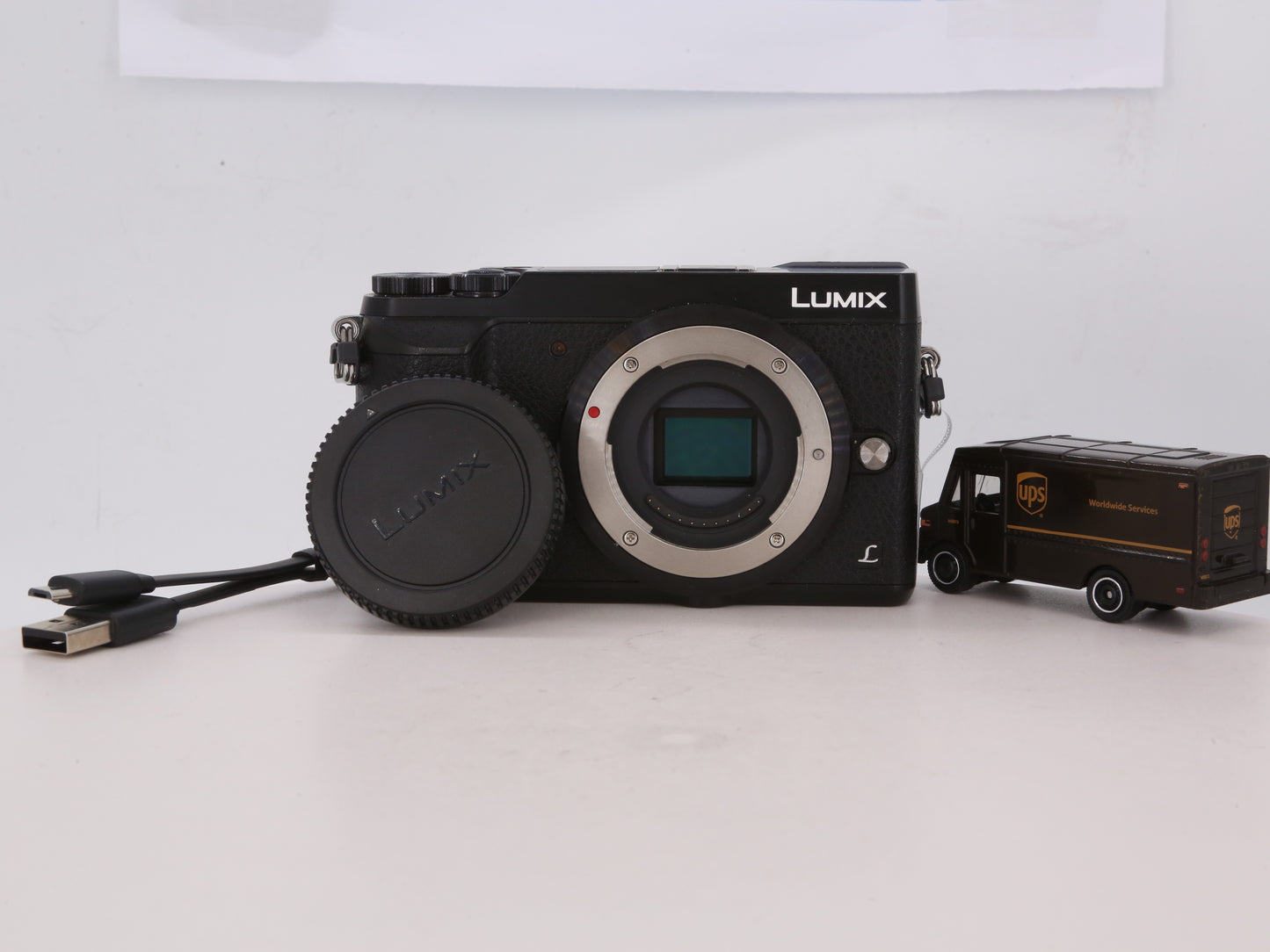 [Good, Fast Shipping] Panasonic Lumix GX85 Camera